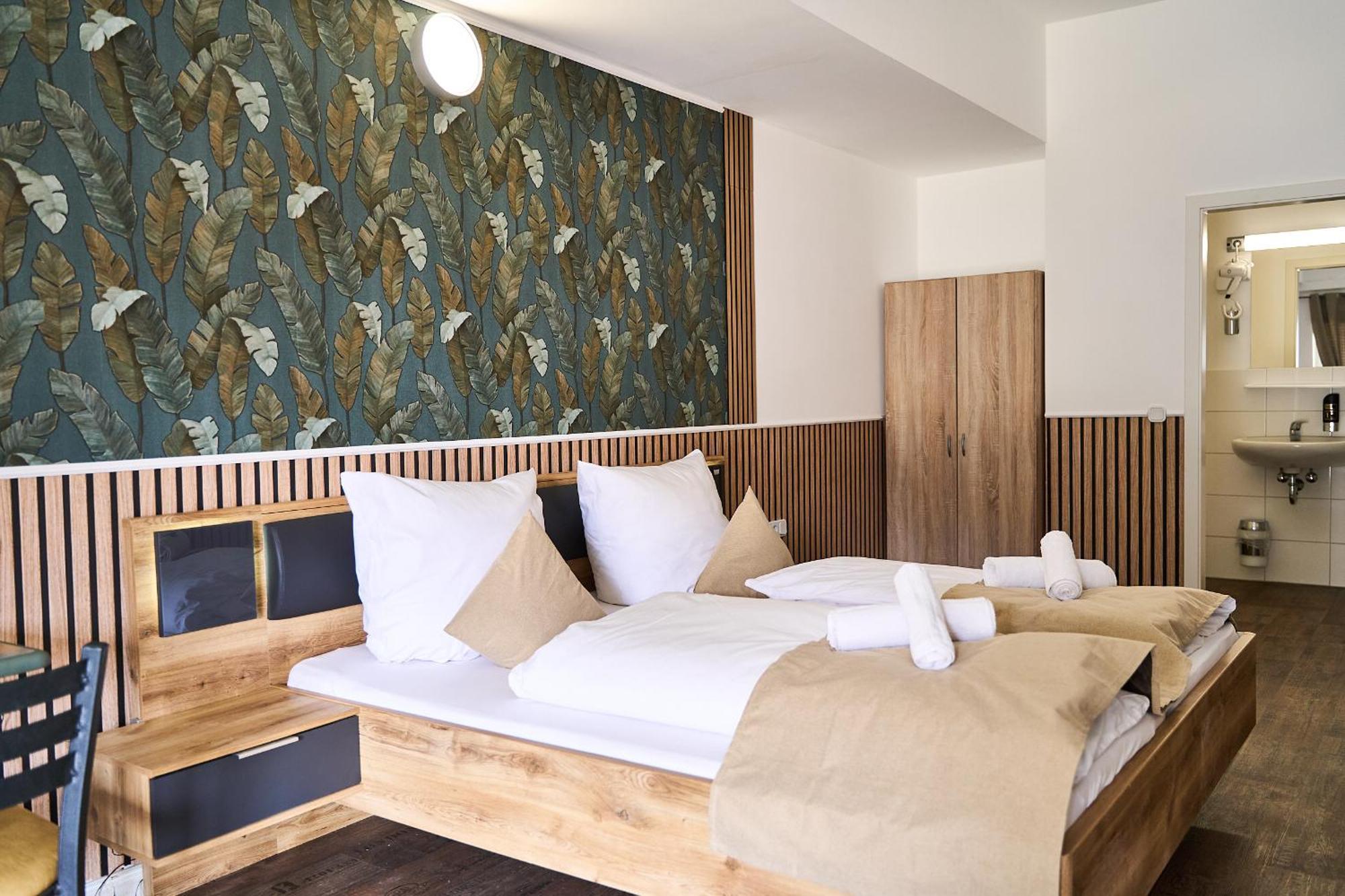 Hotel Maximo Pinneberg Ngoại thất bức ảnh